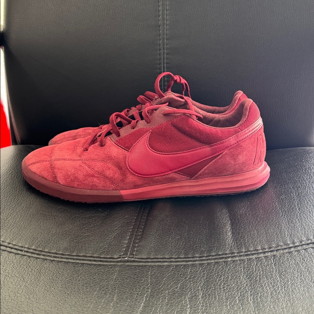 Nike Crimson Suede Trainers PREMIER II SALA Limited Edition